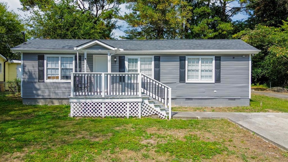 179 Stanley St, Dalton, GA 30721 - photo 1