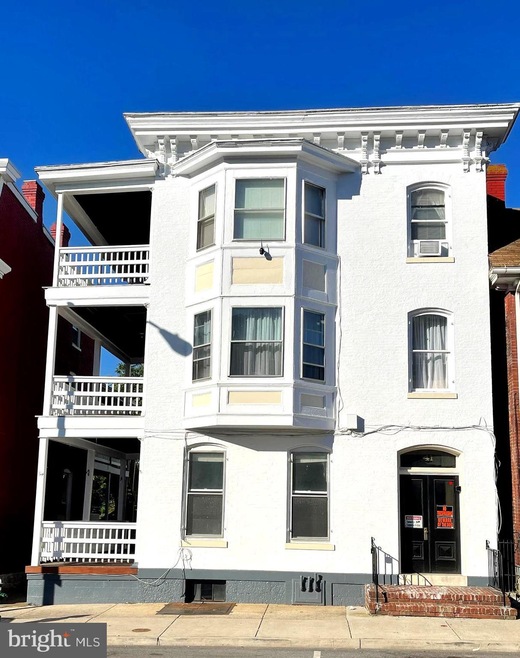 41 E Antietam St unit . 1F, Hagerstown, MD 21740 - photo 1
