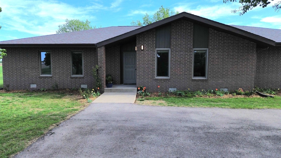 For Sale $418,000