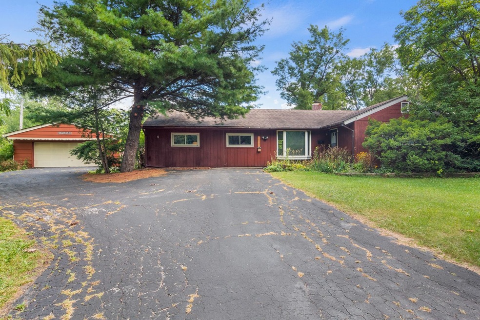 18131 Baker Ave, Country Club Hills, IL 60478 - photo 1