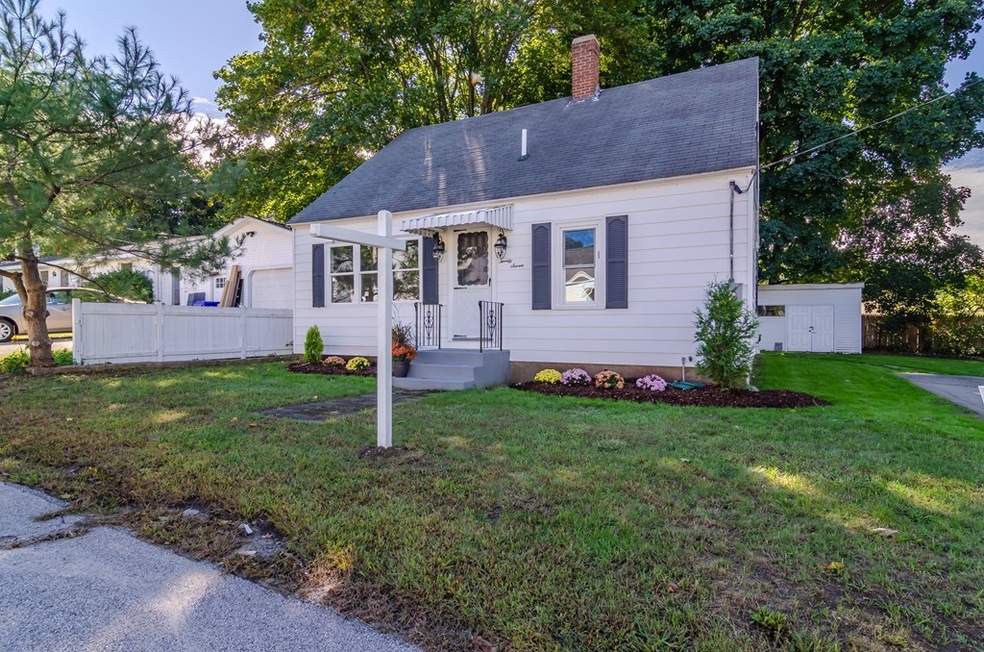 27 Dudley St, Manchester, NH 03103 - photo 1