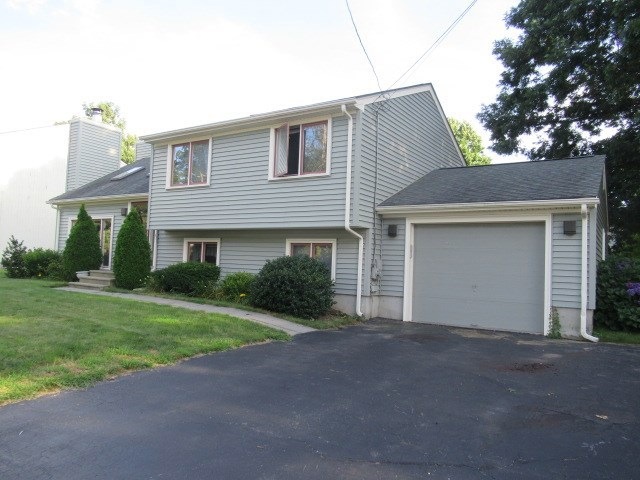 81 Rutland St, Cranston, RI 02920 - photo 1