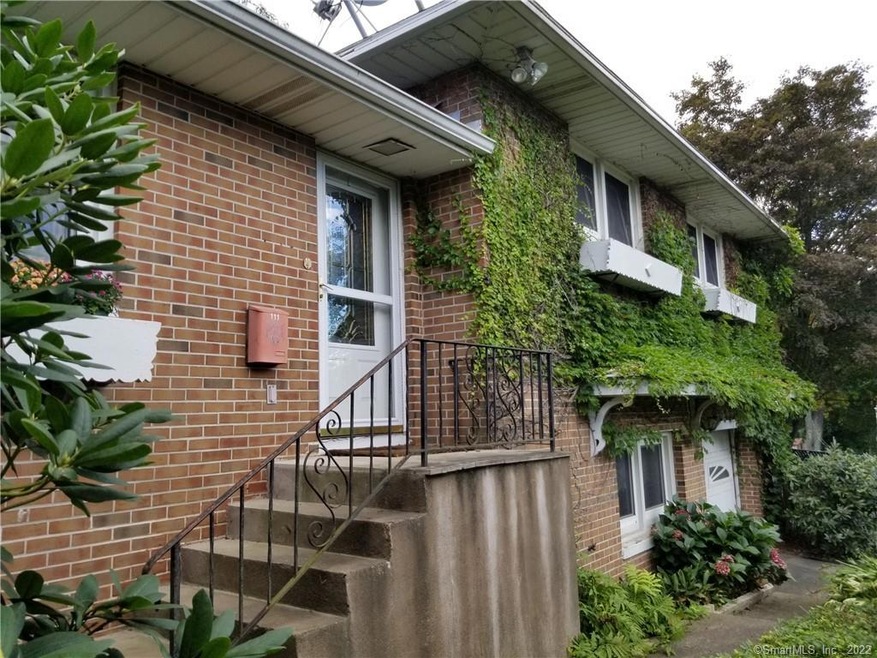 111 Fanning St, Waterbury, CT 06704 - photo 1