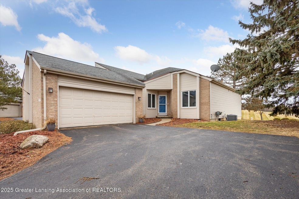 7107 Treasure Isle unit 48, Lansing, MI 48917 - photo 1