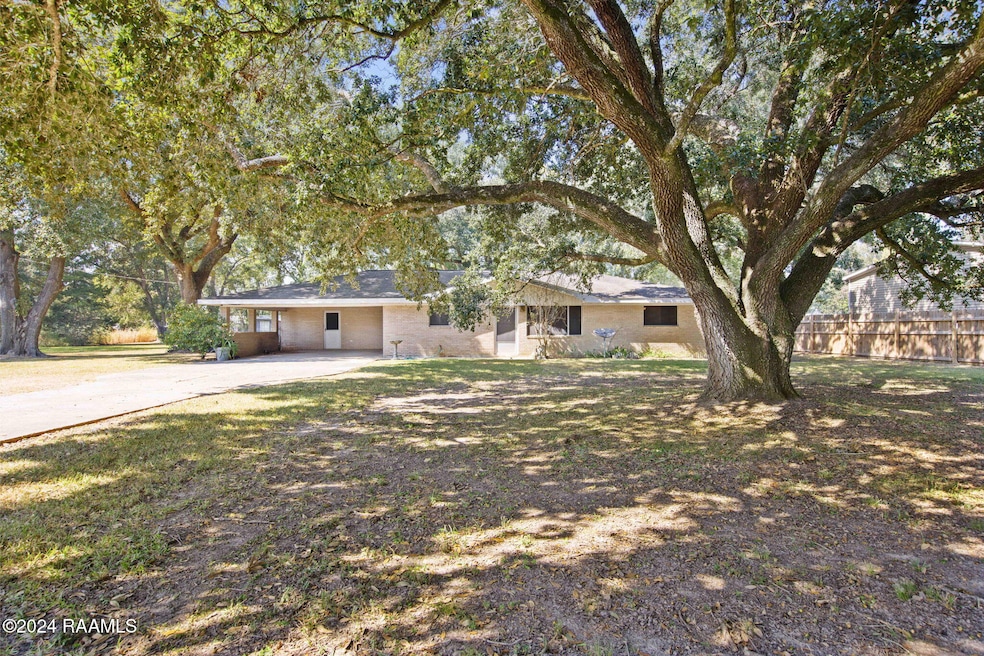 749 Highway 182, Sunset, LA 70584 - photo 1