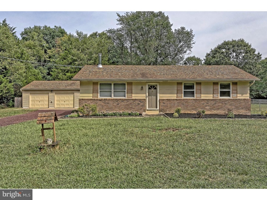 3954 Hancock Ave, Williamstown, NJ 08094 - photo 1