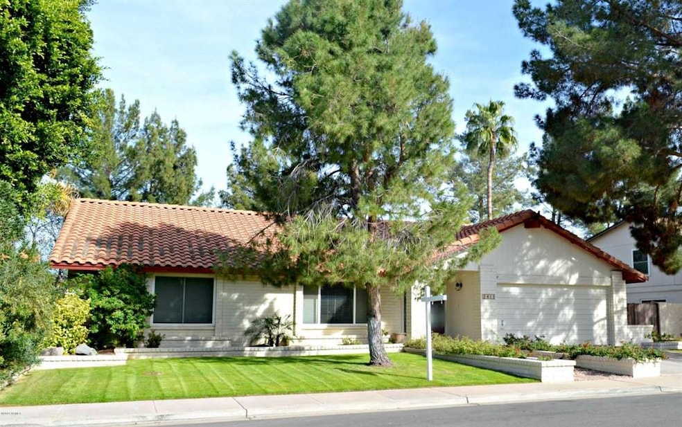 Front View 3