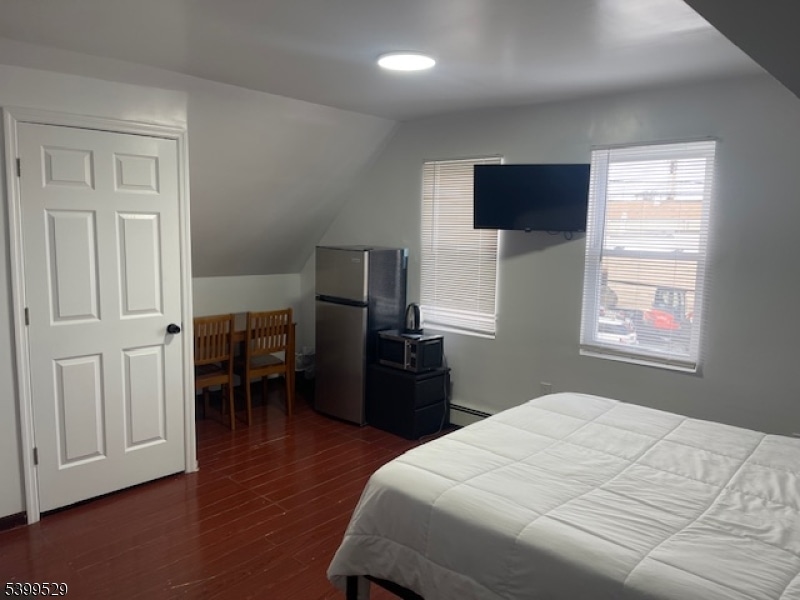 2420 E Edgar Rd unit 2, Linden, NJ 07036 - photo 1