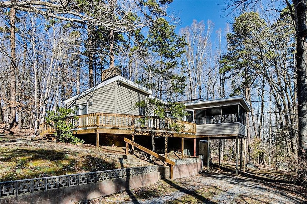 1942 Westchapel Rd, Asheboro, NC 27205 - photo 1