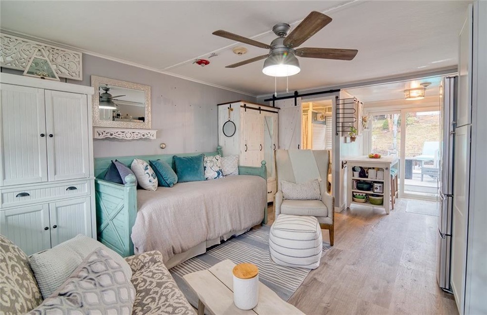 88 Old Post Rd unit F, Westerly, RI 02891 - photo 1