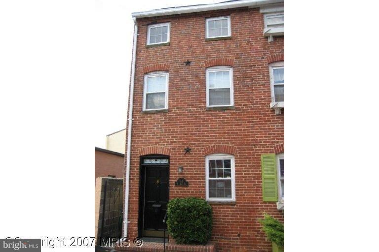 18 W West St, Baltimore, MD 21230 - photo 1