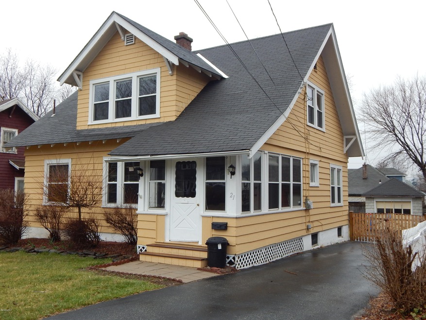 21 Thomson PL