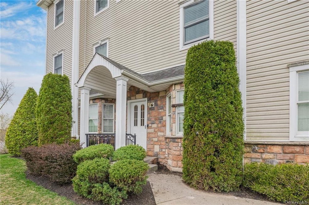 Sold $999,000 • Co-Listing Agent