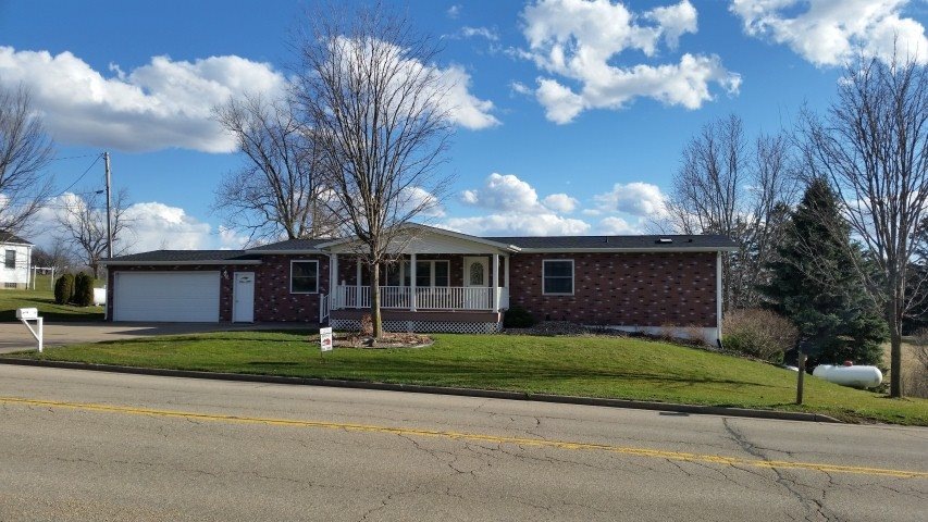 143 East St, Potosi, WI 53820 - photo 1