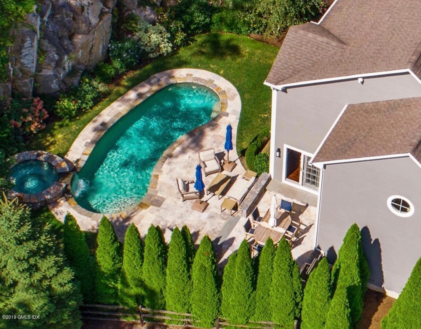 340 Valley Rd unit 10, Cos Cob, CT 06807 - photo 1