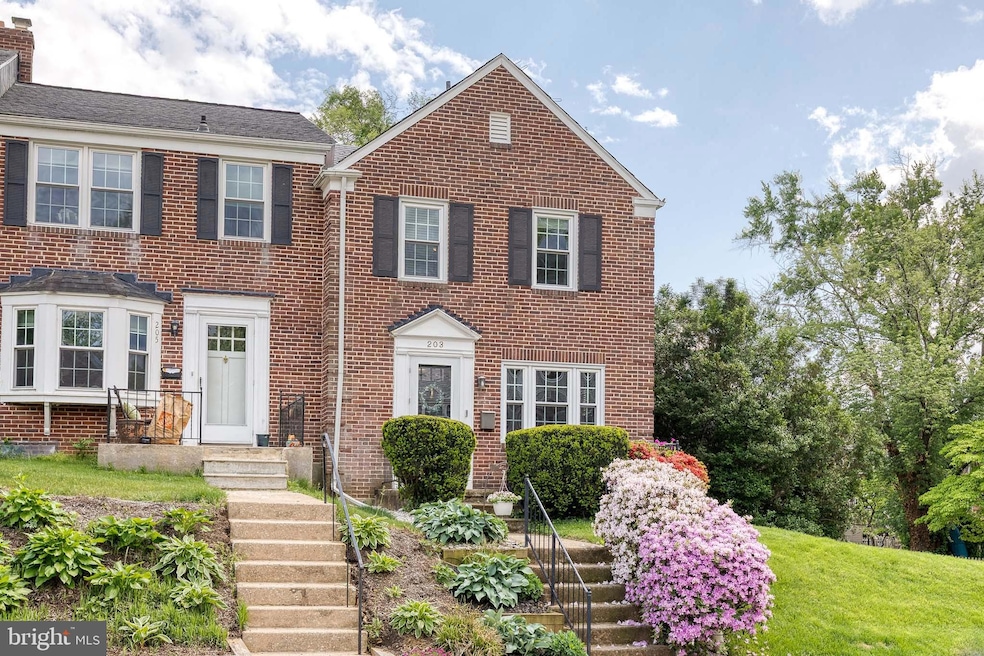 Sold $460,000