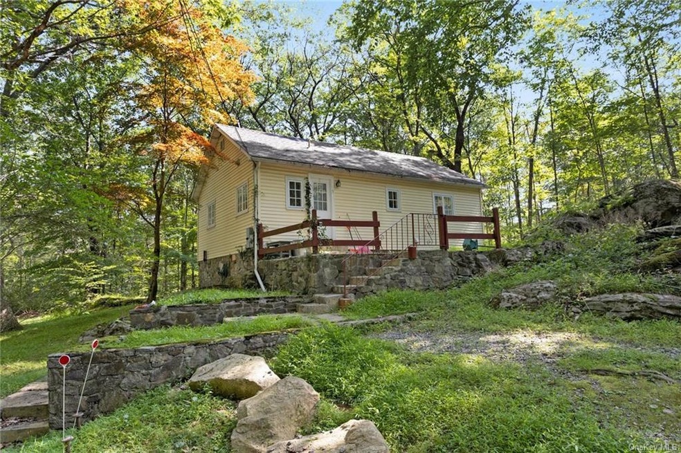 47 Rock Rd N, Carmel, NY 10512 - photo 1