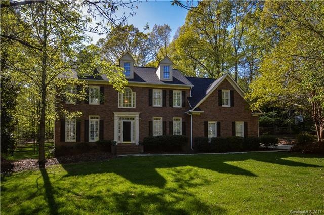 Located on almost 3/4 acre. Fenced back yard. Natu