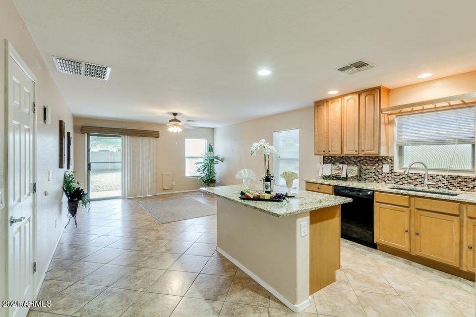 18281 E El Amancer, Gold Canyon, AZ 85118 - photo 1