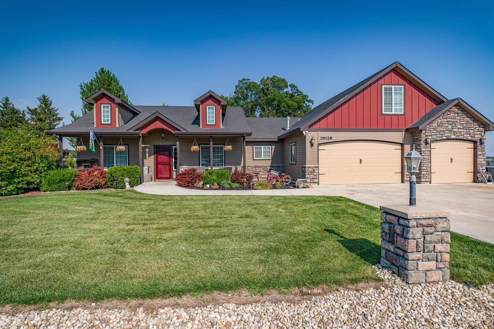 19028 Flora Rd, Nampa, ID 83687 - photo 1