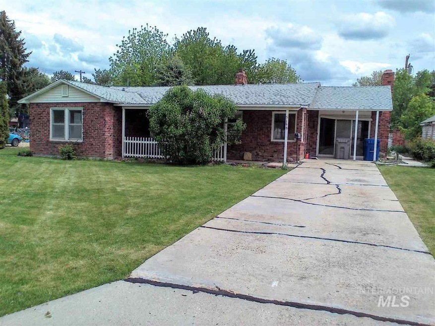 516 Banner St, Nampa, ID 83686 - photo 1