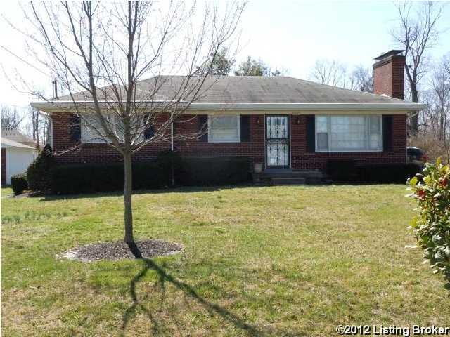 9200 Hudson Ln, Louisville, KY 40291 - photo 1