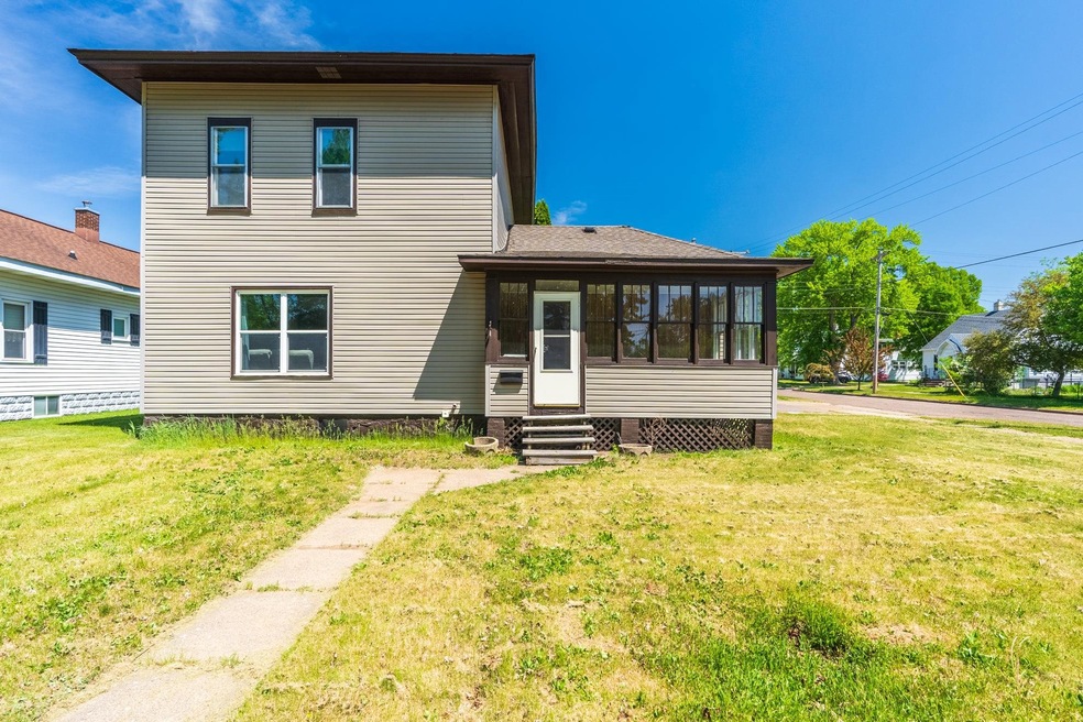 1608 E 1st St, Merrill, WI 54452 - photo 1