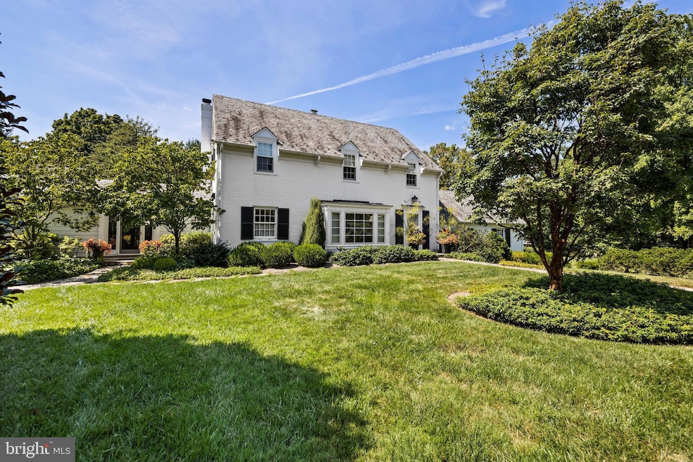 12 Meadow Rd, Baltimore, MD 21212 - photo 1