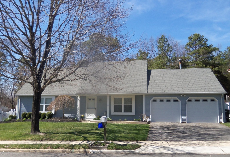 3 Deck Ct, Howell, NJ 07731 - photo 1