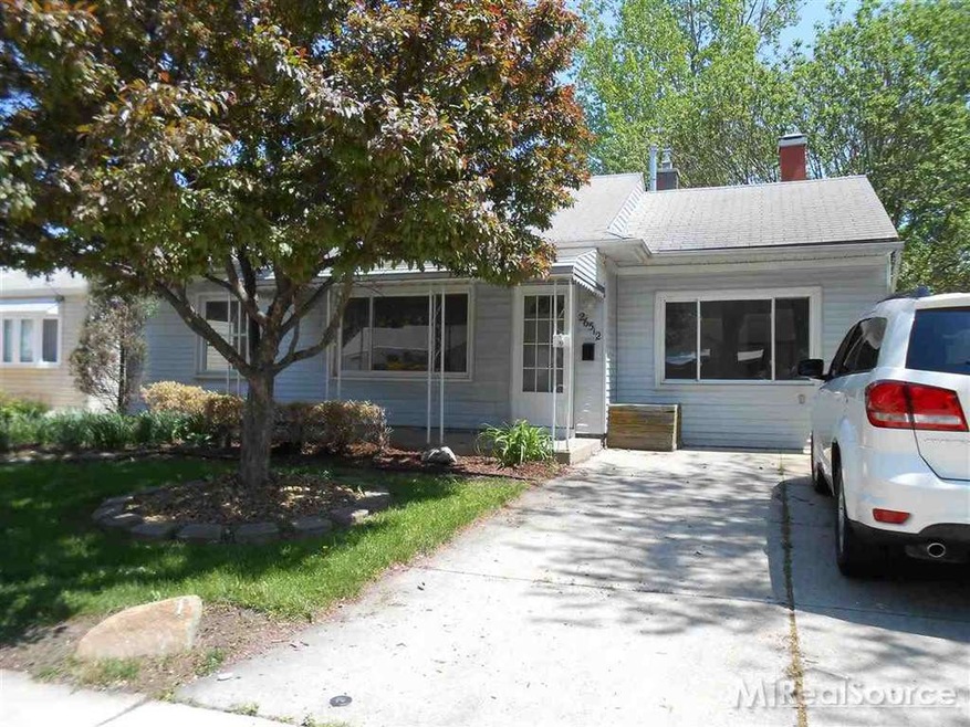26512 Kathy St, Roseville, MI 48066 - photo 1