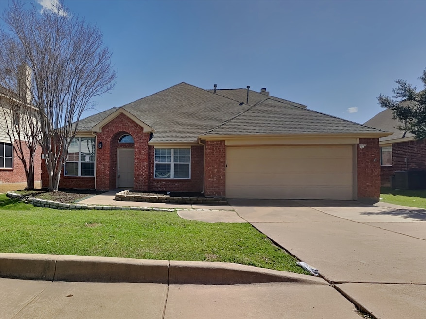 Under Contract $359,900