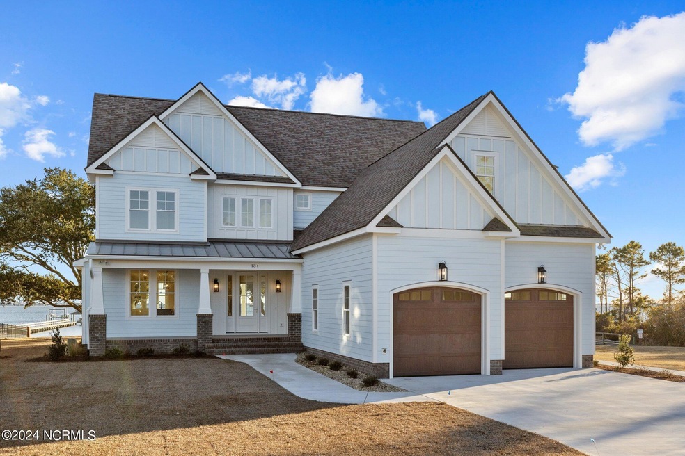 Sold $1,750,000 • Co-Listing Agent