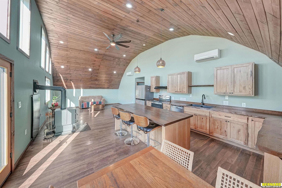 14098 S 176th Rd, Adams, NE 68301 - photo 1