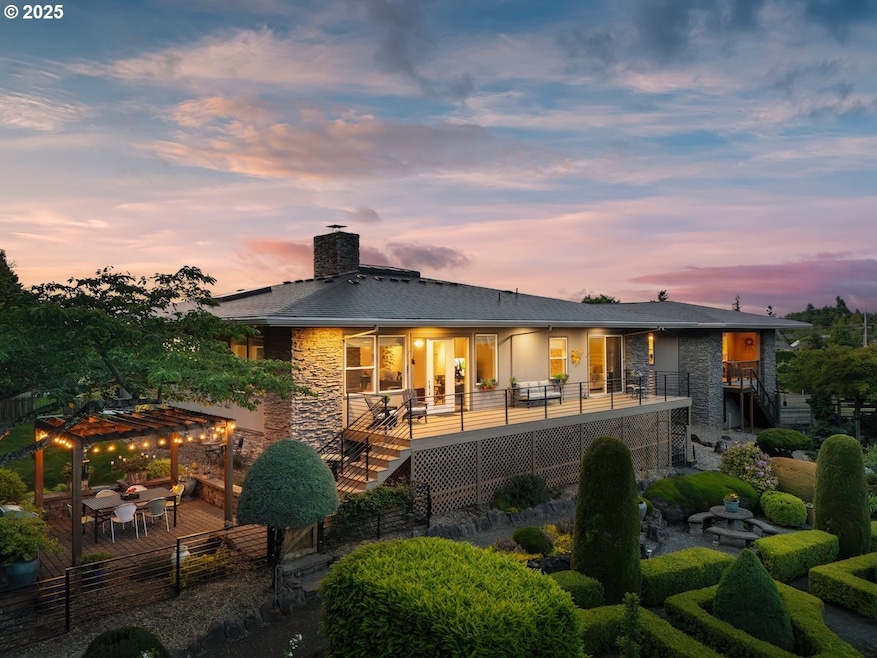 For Sale $2,250,000 • Co-Listing Agent