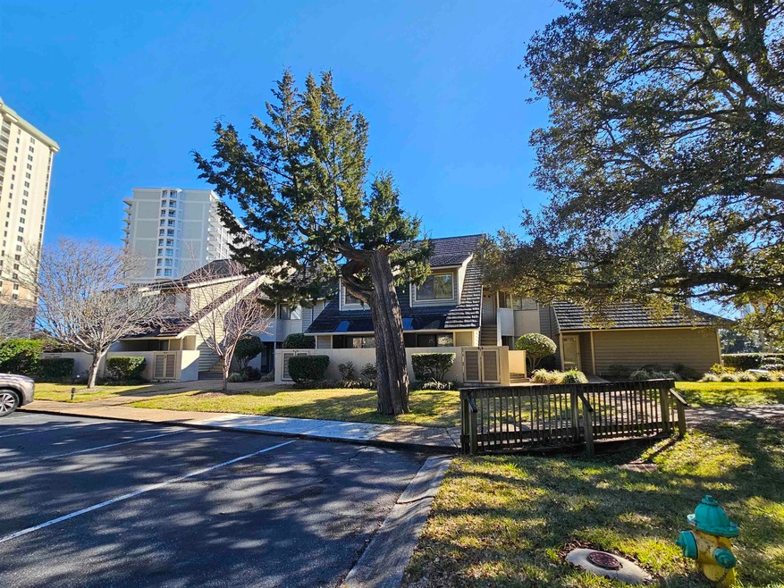 View of front of home with a front lawn