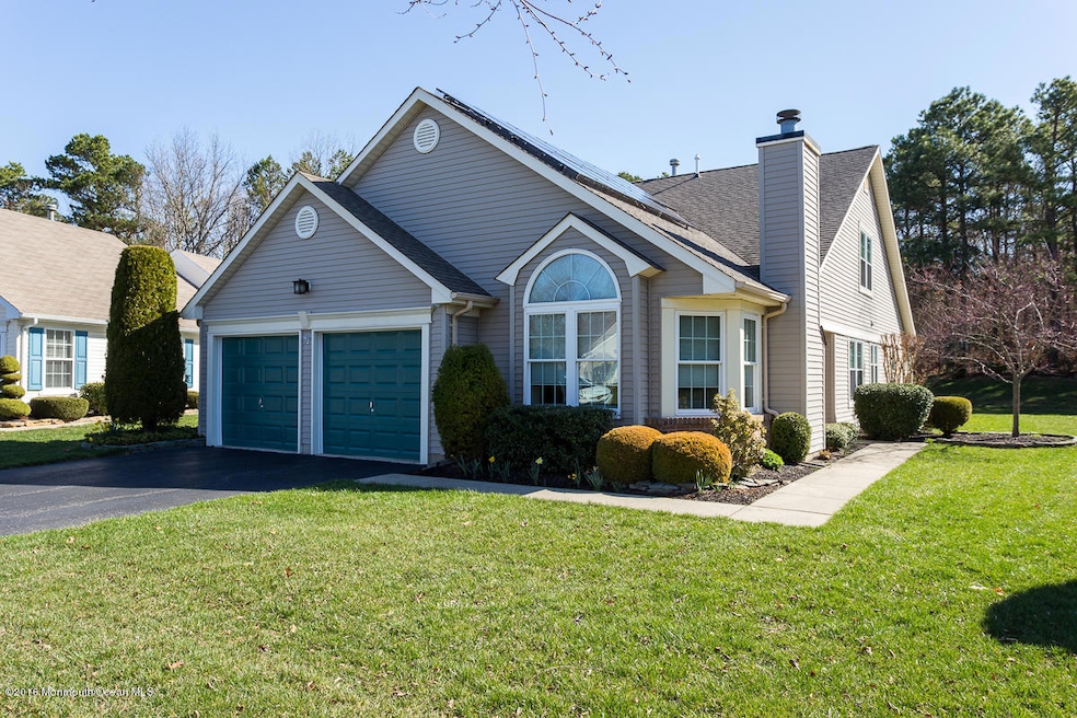 2625 Meadow Lake Dr, Toms River, NJ 08755 - photo 1