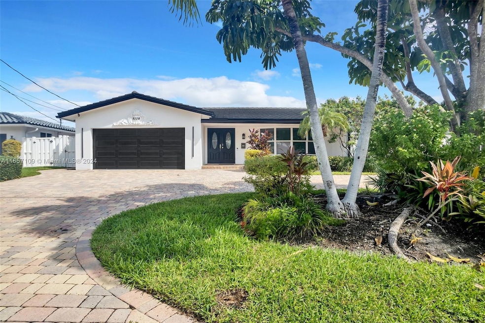 5220 NE 26th Ave, Fort Lauderdale, FL 33308 - photo 1