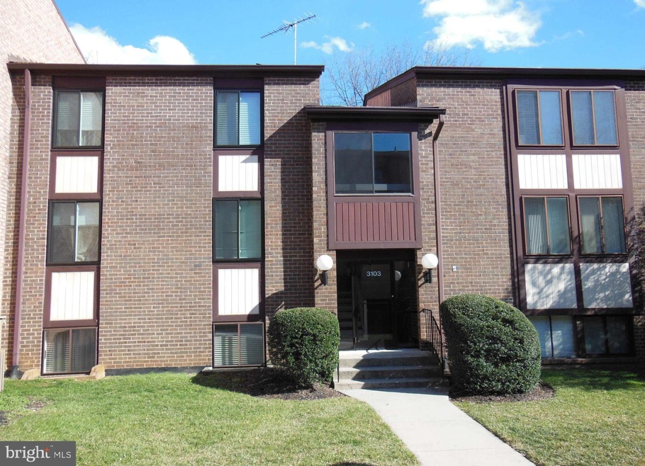 3103 Buccaneer Ct unit 1, Fairfax, VA 22031 - photo 1