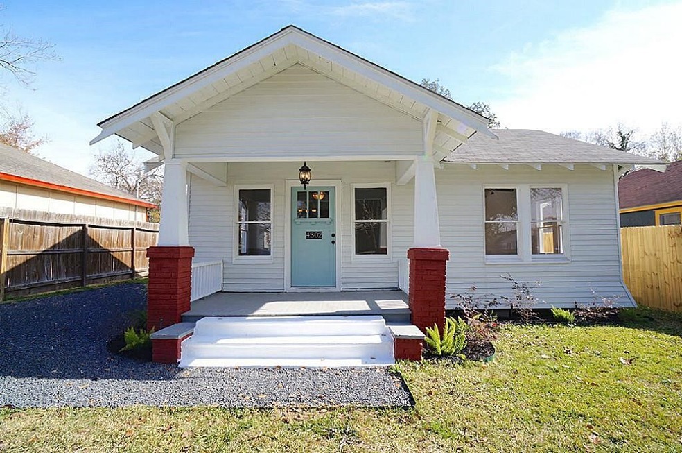 4302 Siegel St, Houston, TX 77009 - photo 1