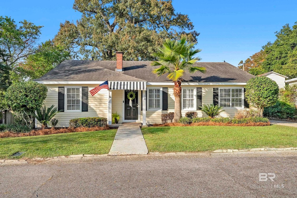 18 York Place, Mobile, AL 36608 - photo 1