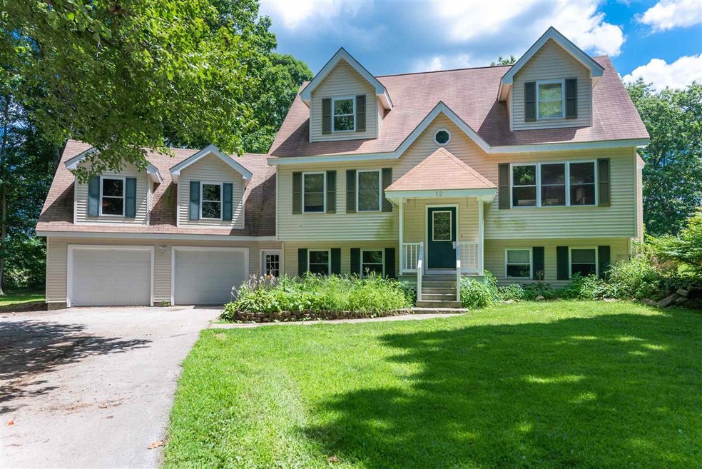 12 Twin Isles Rd, Londonderry, NH 03053 - photo 1
