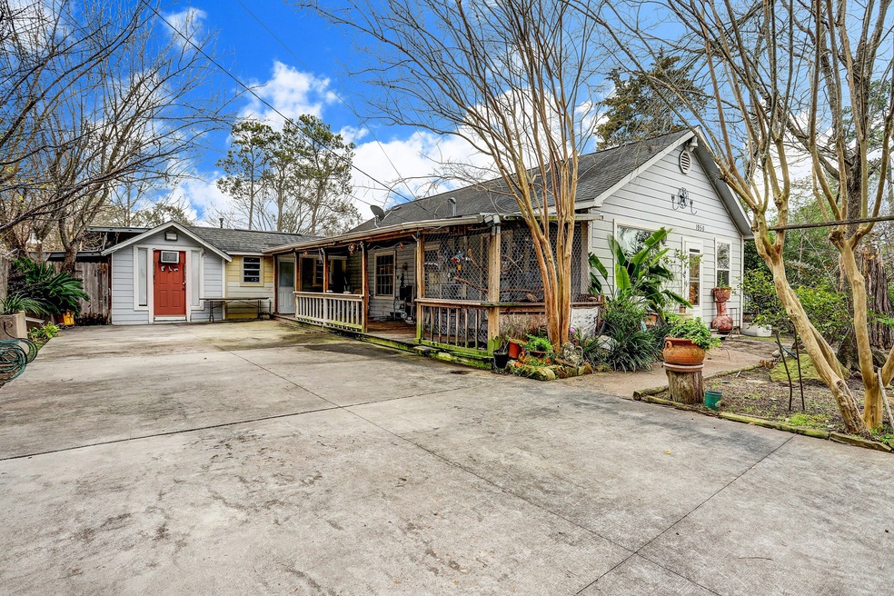 1950 Laverne St, Houston, TX 77080 - photo 1