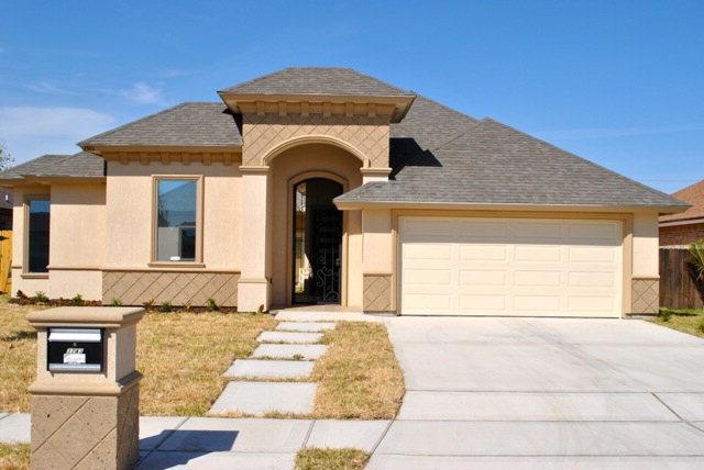 3743 Bianca unit 63, Edinburg, TX 78539 - photo 1