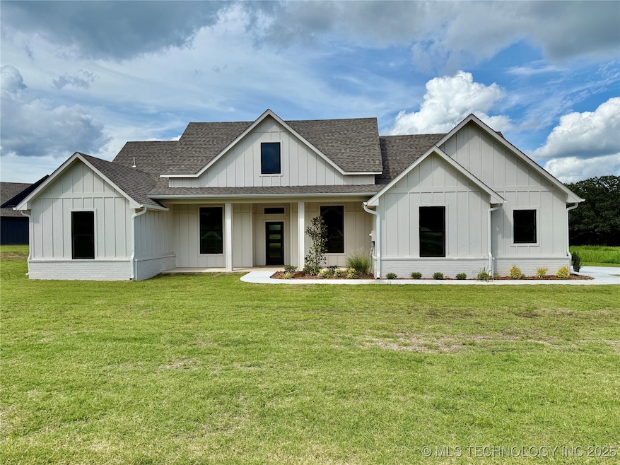 12098 County Road 3513 Loop, Ada, OK 74820 - photo 1
