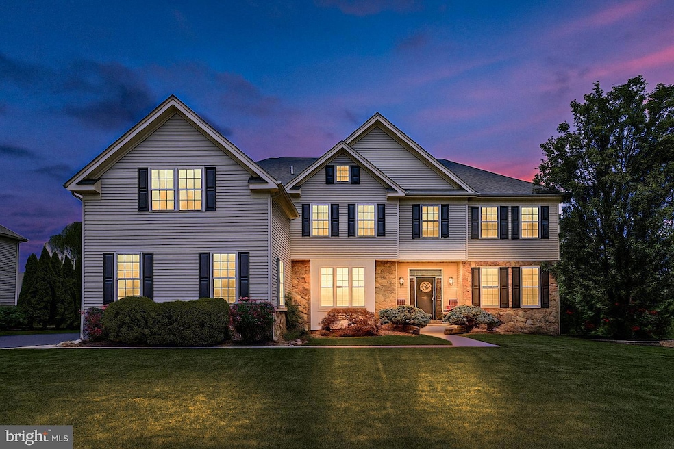 2071 Derbyshire Rd, Furlong, PA 18925 - photo 1