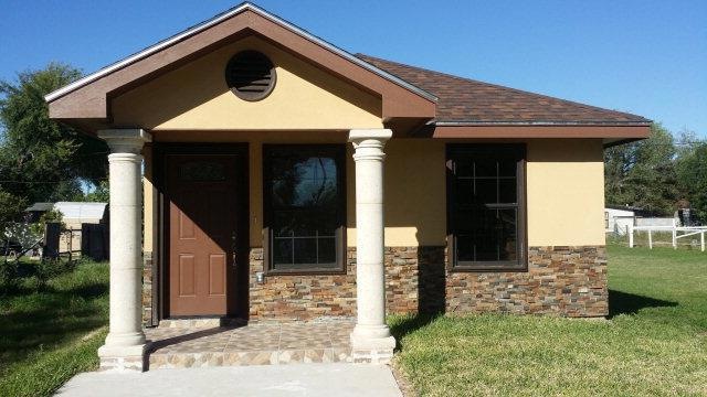 818 W Juarez Ave, Pharr, TX 78577 - photo 1