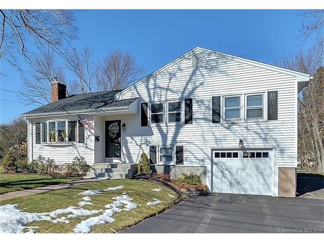 87 Arcellia Dr, Manchester, CT 06042 - photo 1