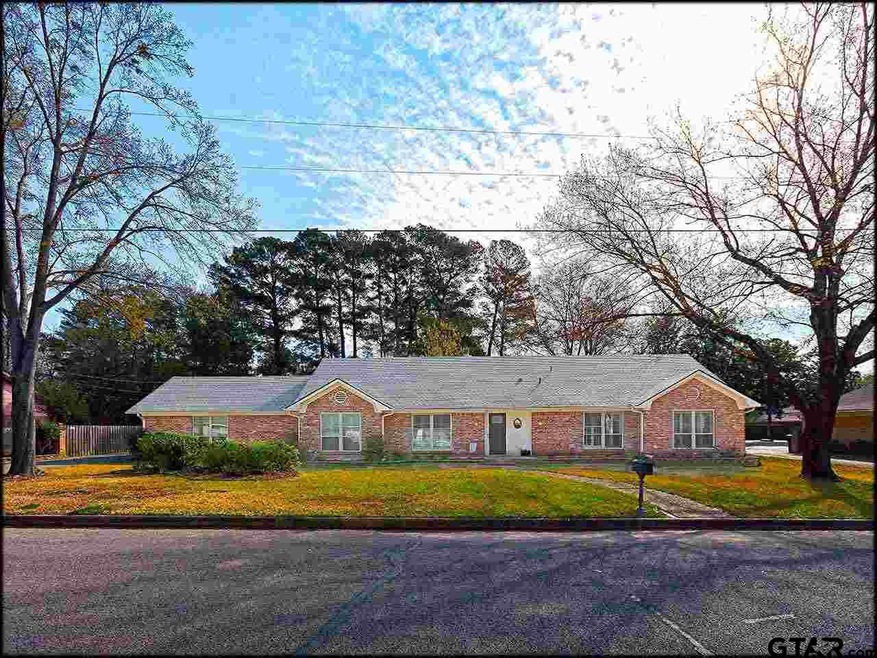 8230 8230 Baylor Dr, Tyler, TX 75703 - photo 1