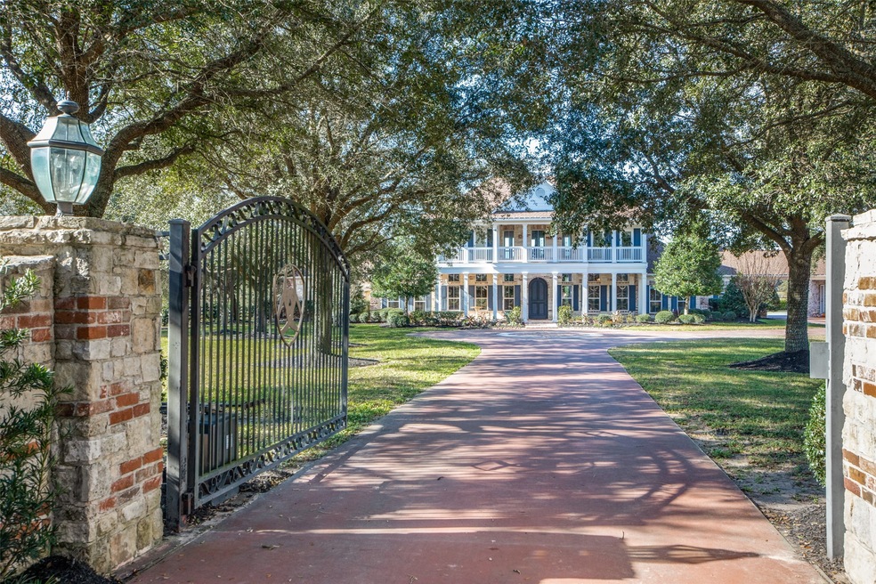 404 High Meadow Ranch Dr, Magnolia, TX 77355 - photo 1