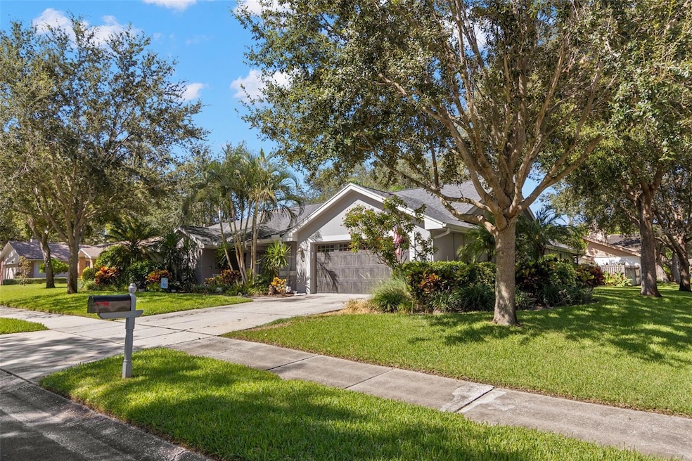 Pending $860,000 • Co-Listing Agent